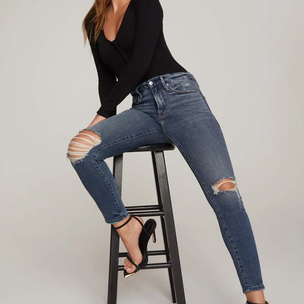 Good American GOOD LEGS CROP